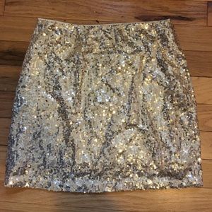 Sparkly gold tight skirt